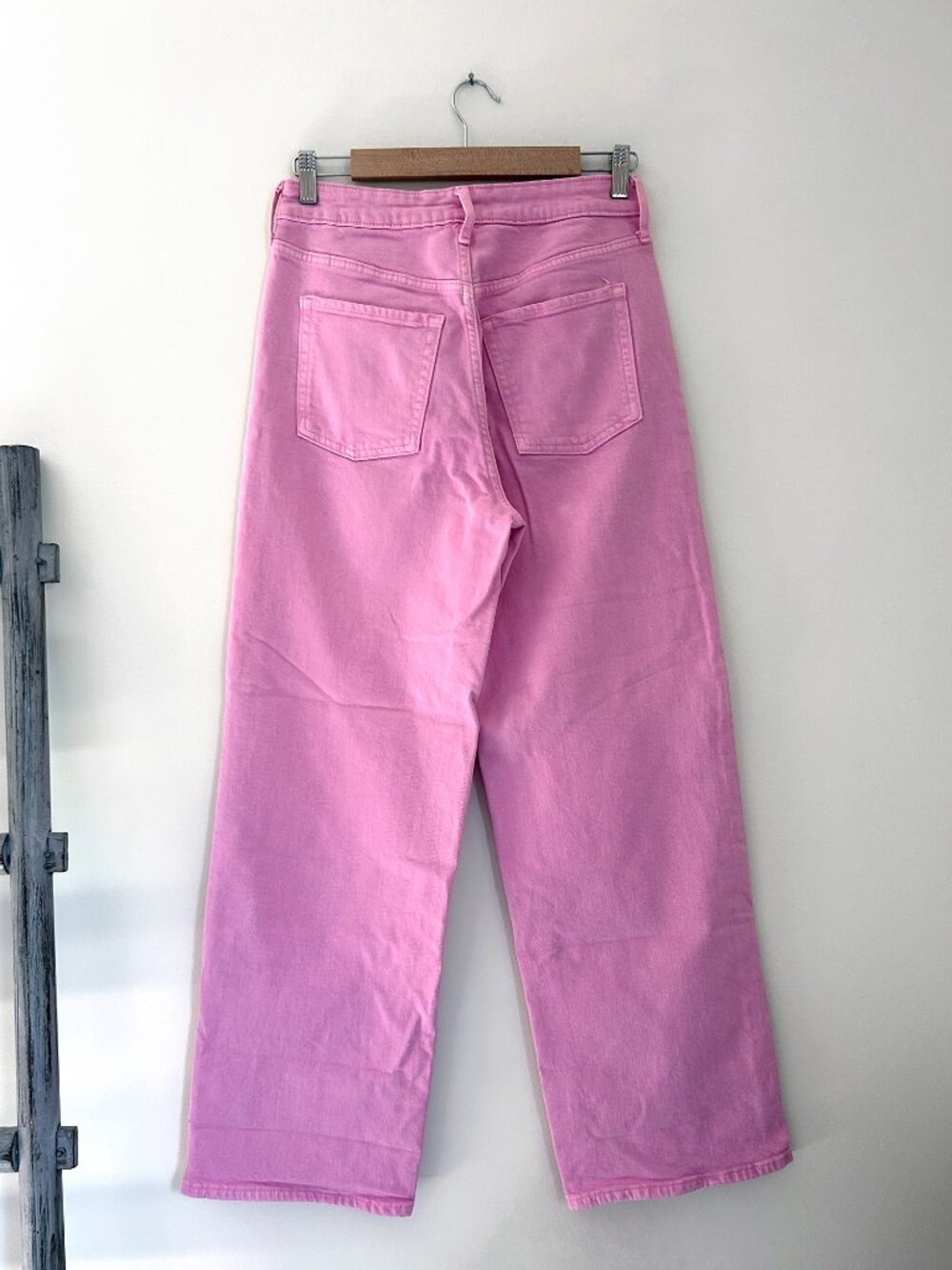 Pink High Waisted Wide Leg Jeans - Worn Once! - Size 4 - Perfect Condition - Picture 4 of 4